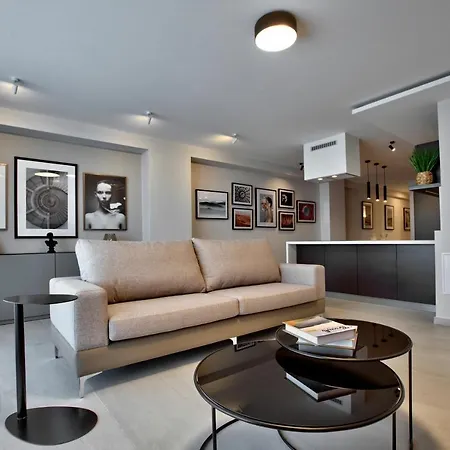 Sea Front Spacious Valletta Views Appartamento