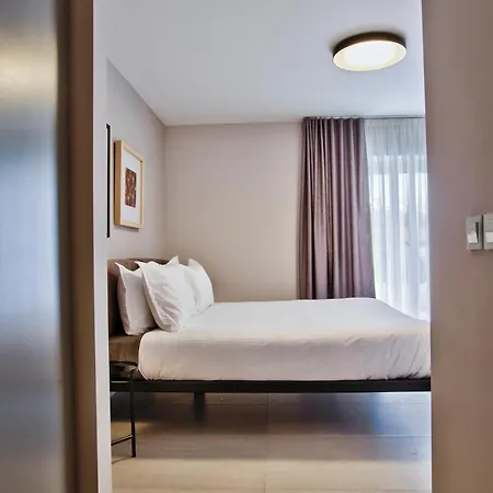 Sea Front Spacious Valletta Views * Sliema