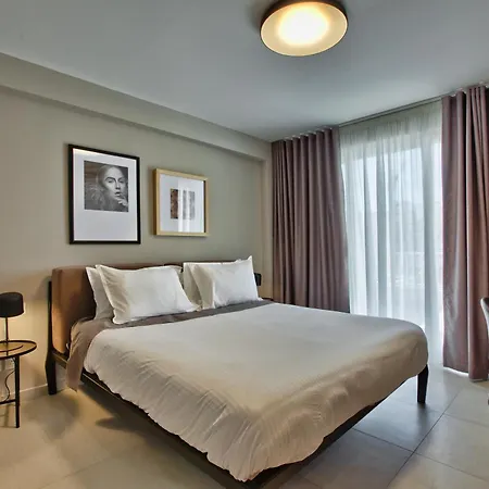 Apartamento Sea Front Spacious Valletta Views Sliema