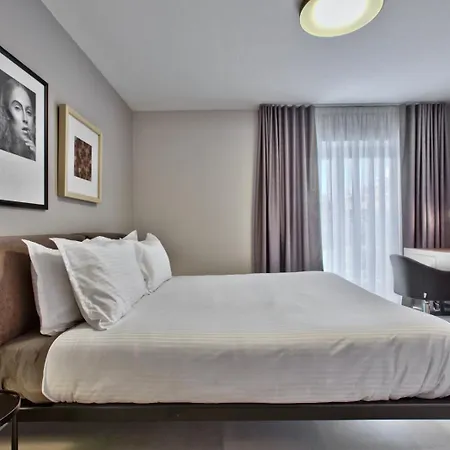 Sea Front Spacious Valletta Views Apartamento *