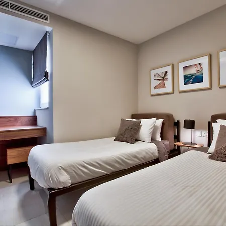 Sea Front Spacious Valletta Views Lägenhet *