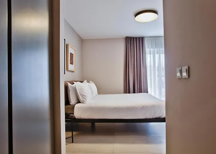 Sea Front Spacious Valletta Views * سليمة