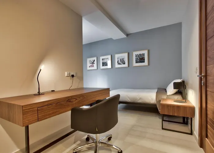 公寓 Sea Front Spacious Valletta Views 斯利马