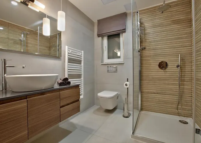 Sea Front Spacious Valletta Views 公寓