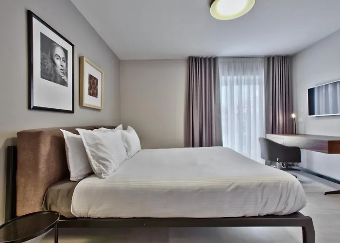 Sea Front Spacious Valletta Views 公寓 *