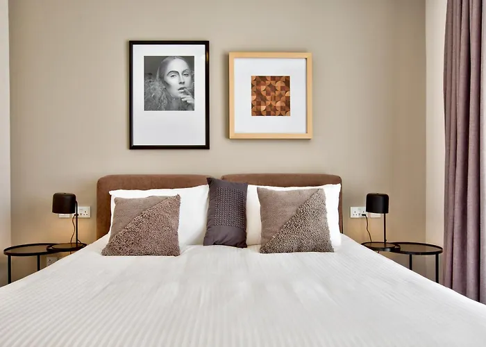 Sea Front Spacious Valletta Views شقة