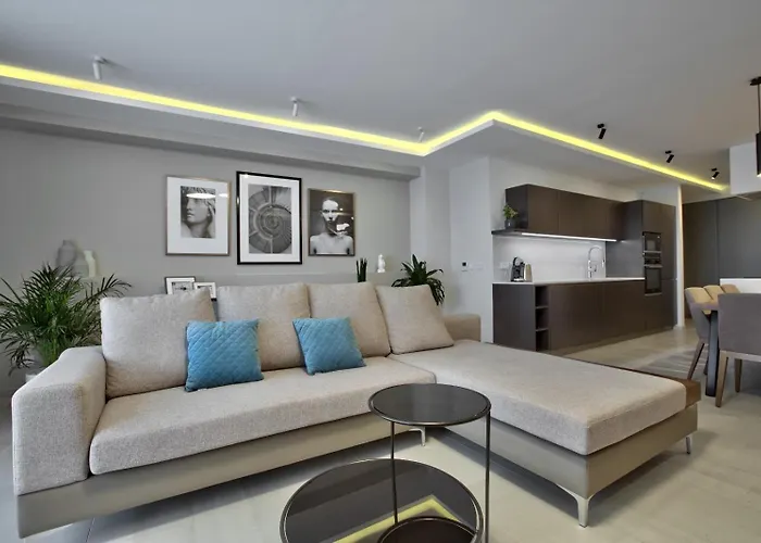 Sea Front Spacious Valletta Views 公寓